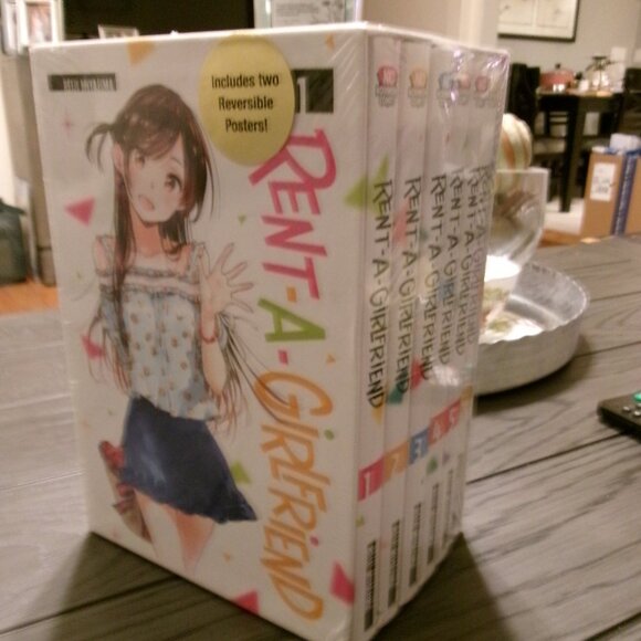 Rent-A-Girlfriend Manga Box Set 1 -6 Paperback, Miyajima Reiji W 2 POSTERS NEW - Picture 2 of 6